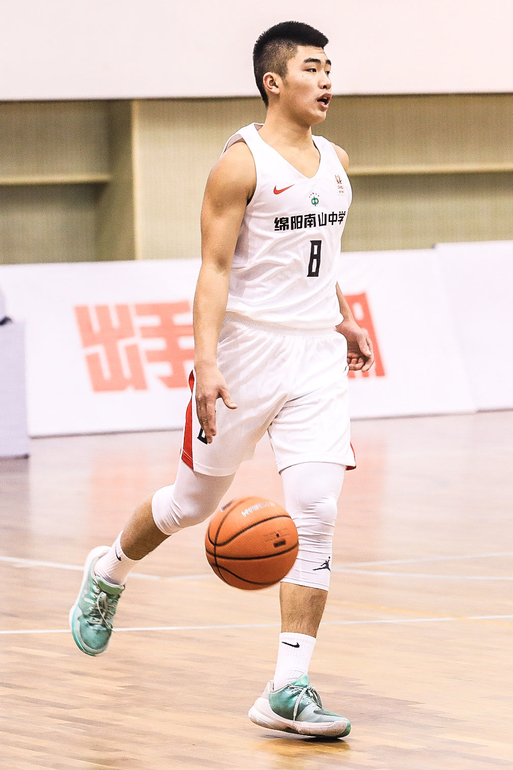 南山学子于枭永入选中国国家男子篮球青年队