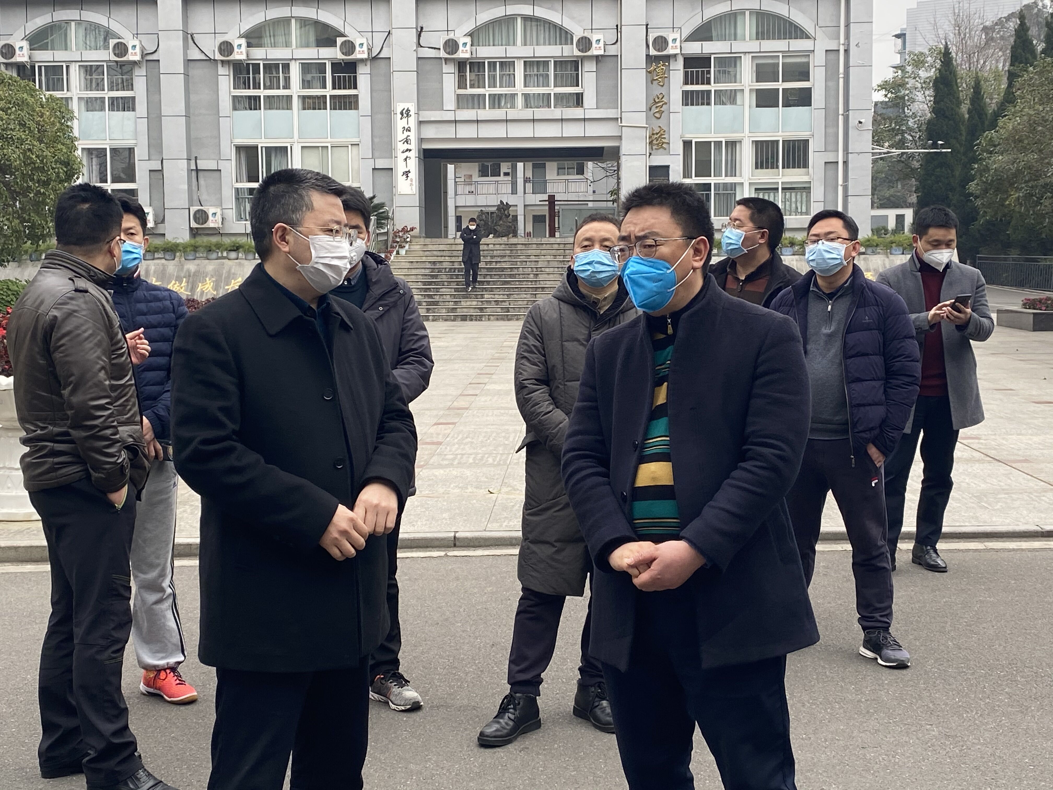 胡东局长到南山中学调研学校疫情防控及开学准备工作 - 四川省绵阳